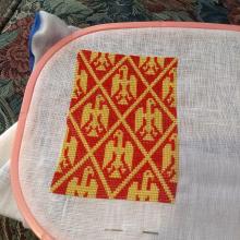 pattern from Fernando de la Cerda cushion (linen turned out not to be evenweave)