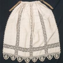 Inspiration Piece: "Tabby linen with lacework, h 90cm, w 90cm, belt 87cm. Museo del Tessuto, Prato"